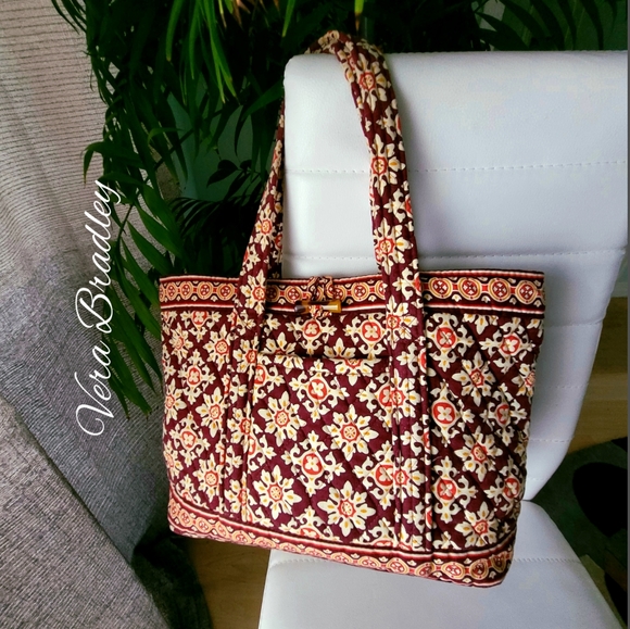 Vera Bradley Handbags - Vera Bradley Tote Bag ❤